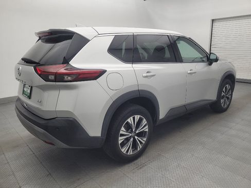 Used 2021 Nissan Rogue SV FWD image 10