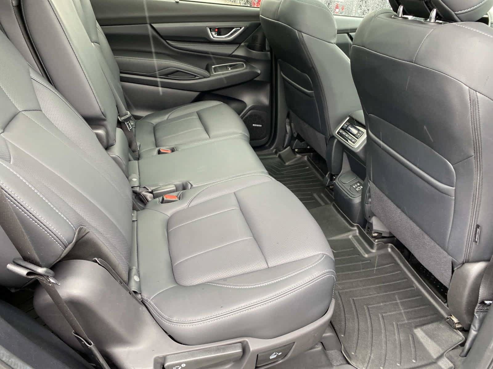 Used 2023 Subaru Ascent Limited w/ Technology Package AWD/4WD image 23
