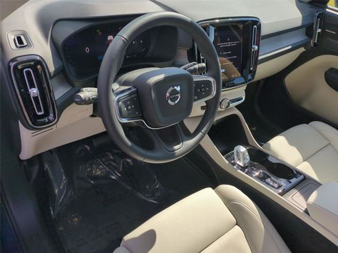 New 2026 Volvo XC40 B5 Ultra w/ Protection Package Premier AWD/4WD image 9