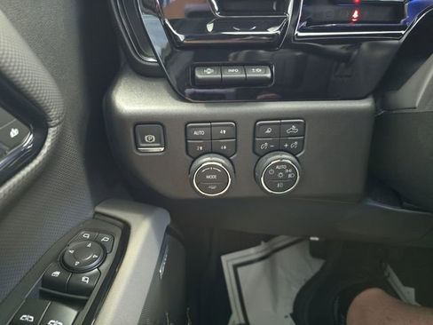 Certified 2025 Chevrolet Silverado 1500 ZR2 w/ Technology Package image 21