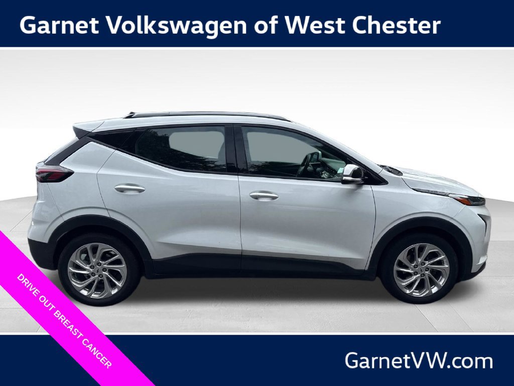 Used 2023 Chevrolet Bolt EUV LT w/ Driver Confidence Package FWD image 6
