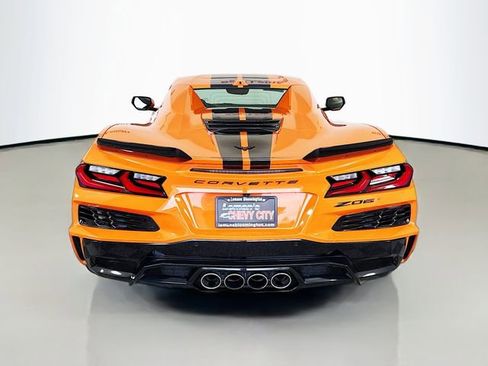 Used 2024 Chevrolet Corvette Z06 image 7