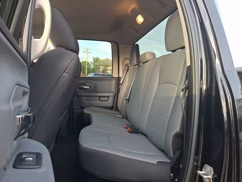 Used 2024 RAM 1500 Classic SLT image 10