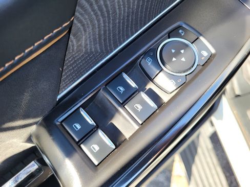 Certified 2023 Ford F150 Platinum w/ Equipment Group 701A High image 19