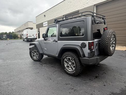 Used 2014 Jeep Wrangler Rubicon w/ Dual Top Group AWD/4WD image 3