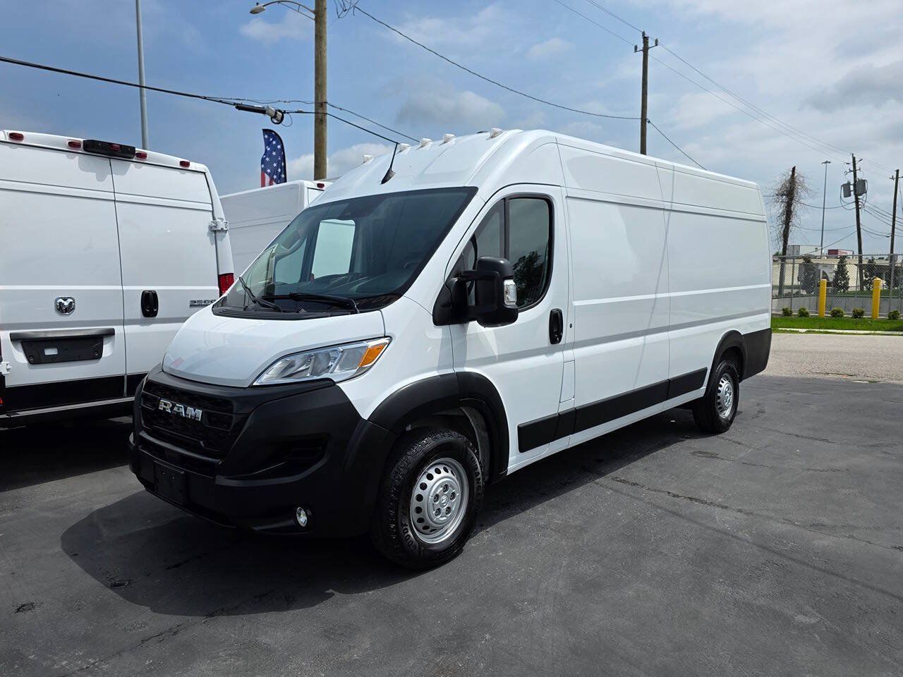 Used 2025 RAM ProMaster 3500 w/ Convenience Group FWD image 27