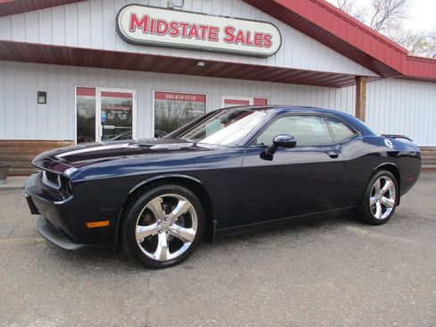 Used 2012 Dodge Challenger R/T Plus RWD image 1