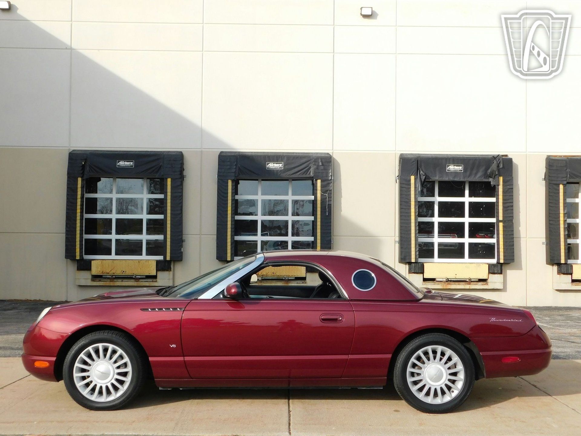 Used 2004 Ford Thunderbird RWD image 11
