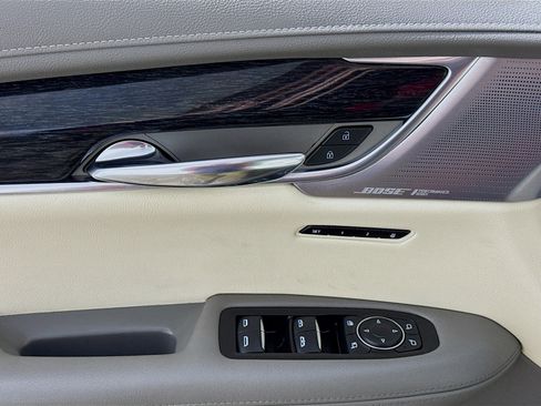 Used 2020 Cadillac XT6 Premium Luxury image 20