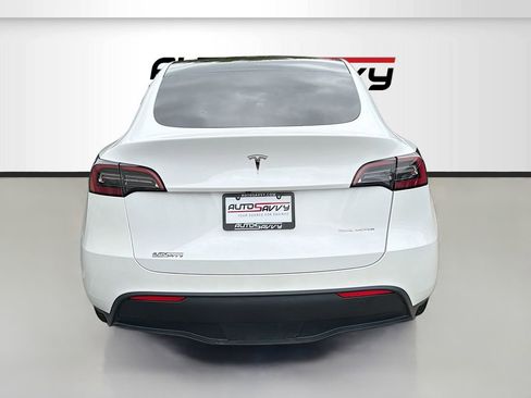 Used 2023 Tesla Model Y Long Range AWD/4WD image 6