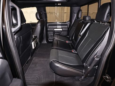 Certified 2018 Ford F150 Lariat w/ Equipment Group 502A Luxury AWD/4WD image 32