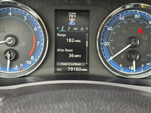 Certified 2017 Toyota Corolla SE w/ SE Premium Package FWD image 27