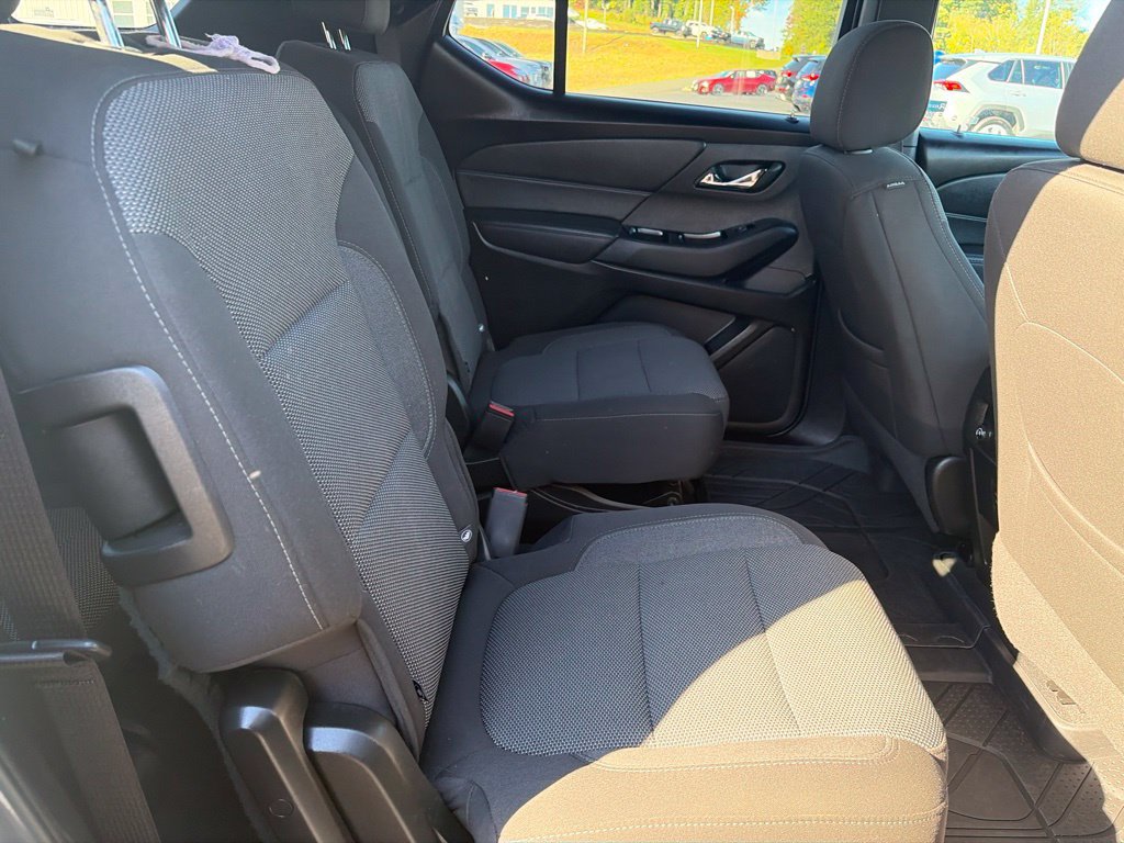Used 2023 Chevrolet Traverse LT w/ LPO, Floor Liner Package AWD/4WD image 37