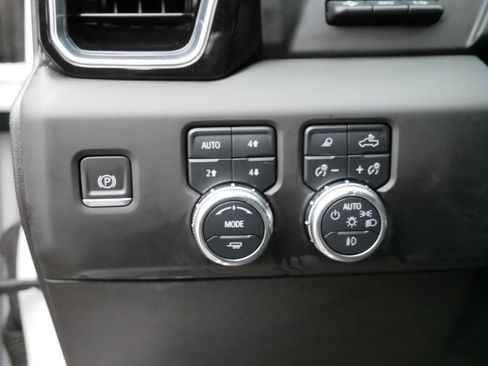 Used 2023 GMC Sierra 1500 Denali w/ Denali Reserve Package image 17