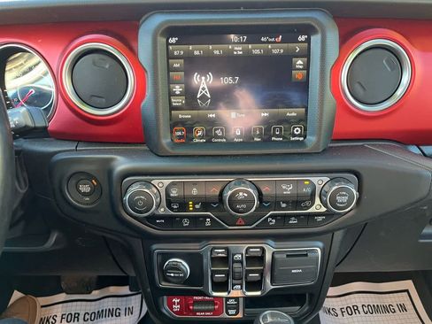 Used 2022 Jeep Gladiator Rubicon w/ LED Lighting Group image 30