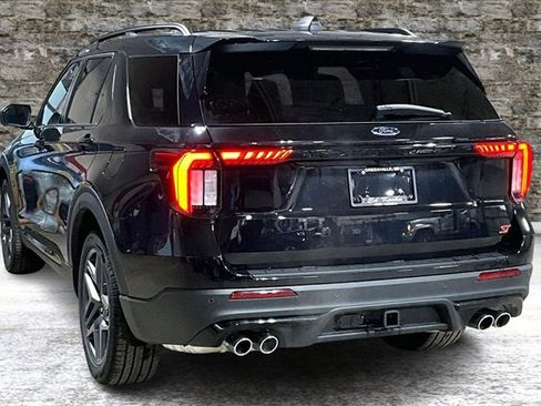 New 2026 Ford Explorer ST w/ Sun And Sound Package image 3
