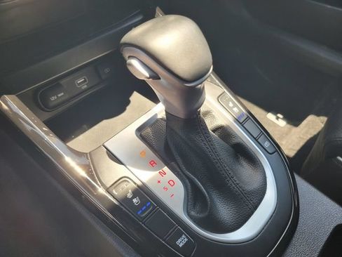 Used 2023 Kia Forte GT-Line w/ GT-Line Premium Package FWD image 18