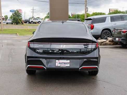 New 2025 Hyundai Sonata SEL image 4