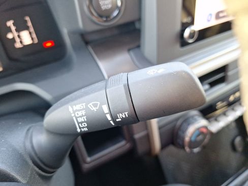 Used 2024 Toyota Tacoma SR5 image 23