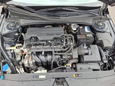 Certified 2023 Hyundai Elantra SEL w/ Convenience Package image 28