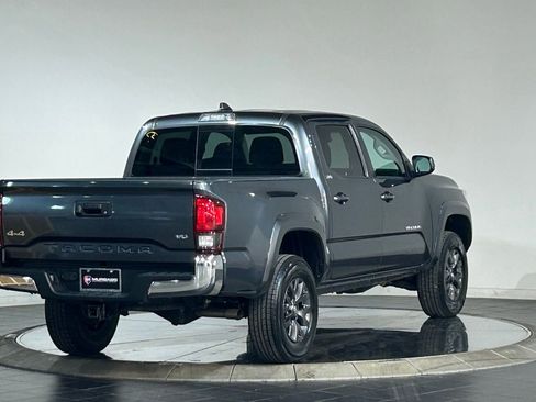 Used 2023 Toyota Tacoma SR5 AWD/4WD image 10