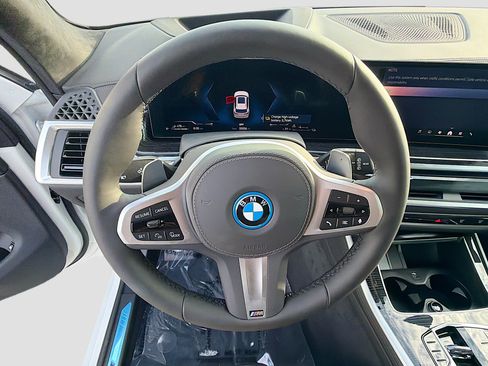 New 2026 BMW X5 xDrive50e w/ Executive Package AWD/4WD image 40