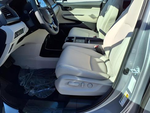New 2026 Honda Odyssey EX-L image 18