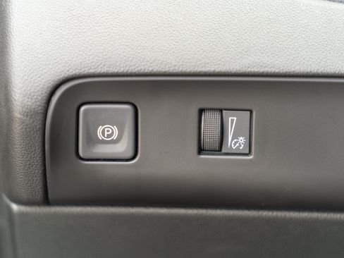Used 2024 Buick Enclave Essence w/ Experience Buick Package FWD image 20