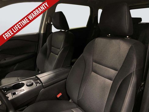 Used 2024 Nissan Rogue SV AWD/4WD image 29