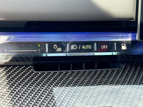 New 2026 BMW M5 w/ M Driver's Package image 36