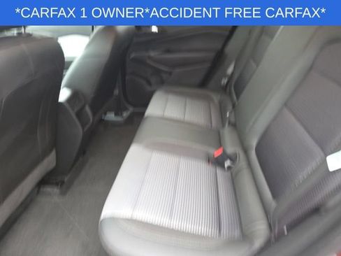 Used 2025 Chevrolet Trax LT w/ LT Convenience Package FWD image 40