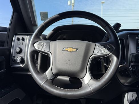 Used 2018 Chevrolet Silverado 2500 LT w/ Midnight Edition image 15