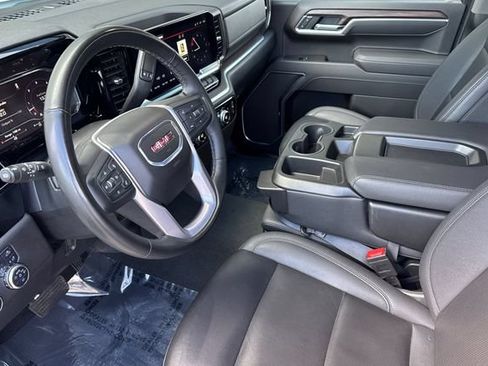 Used 2025 GMC Sierra 1500 SLT RWD image 10