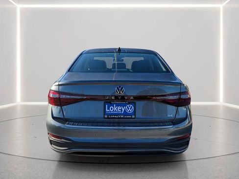 New 2026 Volkswagen Jetta SE image 6