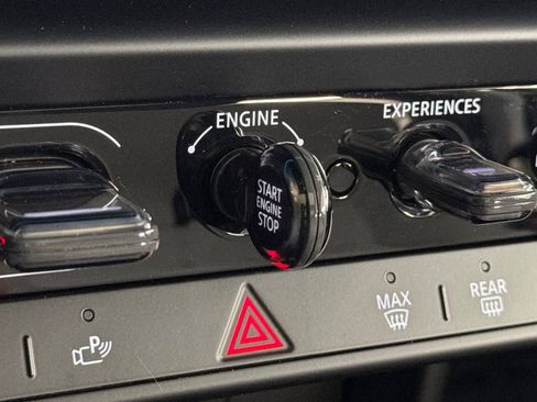 Certified 2025 MINI Cooper S image 22