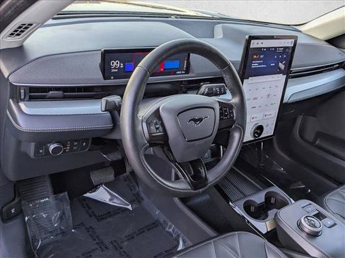 Used 2021 Ford Mustang Mach-E Select w/ Comfort/Appearance Package image 10