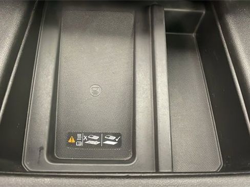 Used 2019 Chevrolet Silverado 1500 LTZ w/ LTZ Premium Package image 27