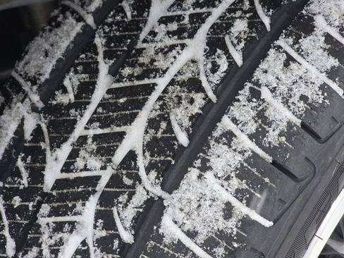 Used 2023 Jeep Compass Limited image 21