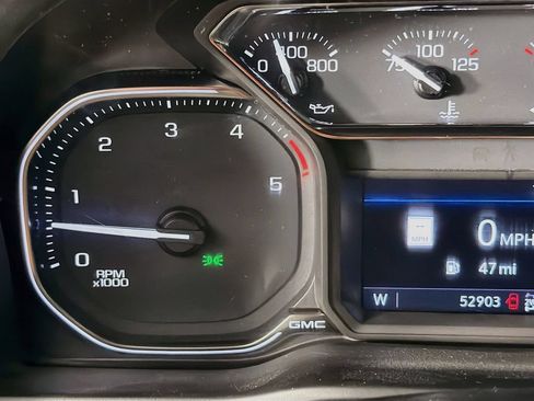 Used 2022 GMC Sierra 2500 AT4 w/ AT4 Preferred Package AWD/4WD image 13
