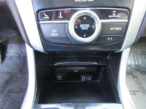 Used 2020 Acura TLX image 17