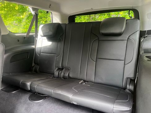 Used 2019 Chevrolet Suburban Premier w/ RST 6.2L Performance Edition AWD/4WD image 15