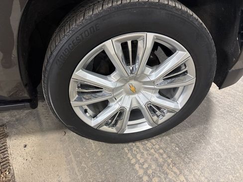 Certified 2021 Chevrolet Tahoe High Country w/ Premium Package image 13