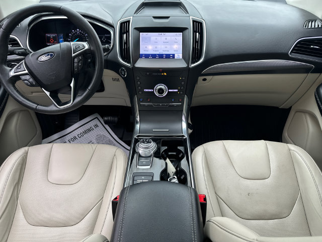 Used 2020 Ford Edge Titanium w/ Equipment Group 301A AWD/4WD image 20