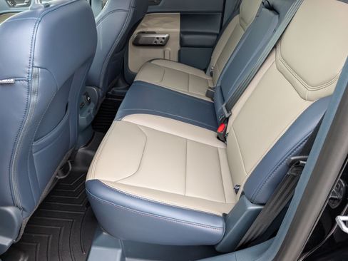 New 2026 Ford Maverick Lariat AWD/4WD image 28