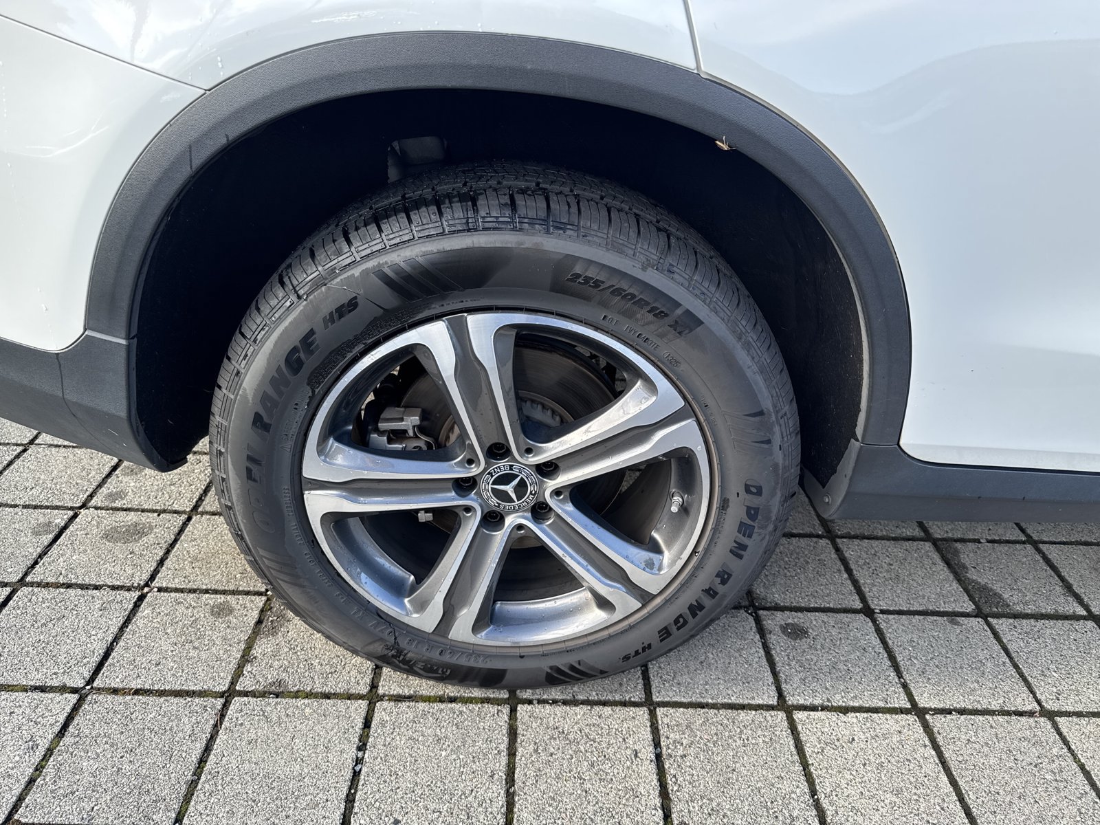 Used 2019 Mercedes-Benz GLC 300 4MATIC image 12