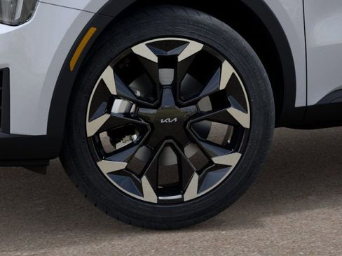 New 2026 Kia Sorento EX FWD image 9