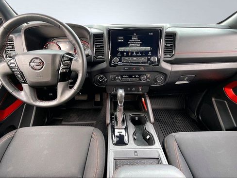 Used 2024 Nissan Frontier PRO-4X w/ Pro Convenience Package image 16