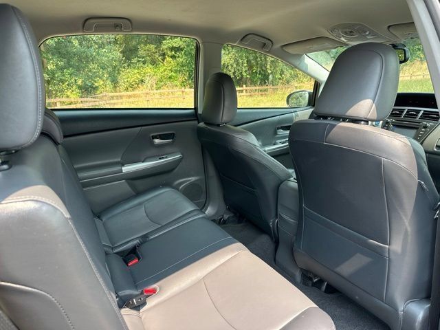 Used 2012 Toyota Prius V Five FWD image 27