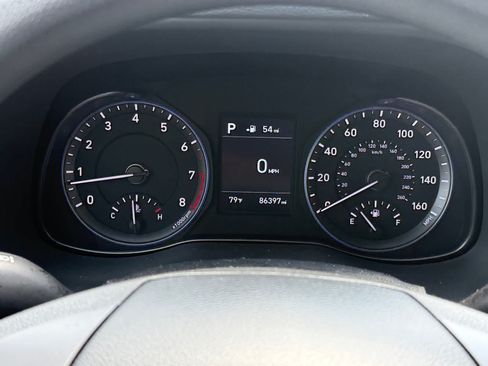 Used 2018 Hyundai Kona SE FWD image 14
