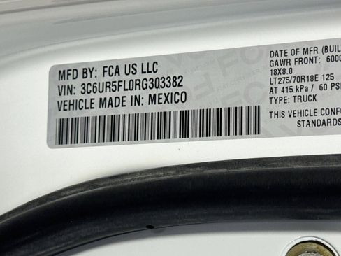 Used 2024 RAM 2500 Laramie image 30